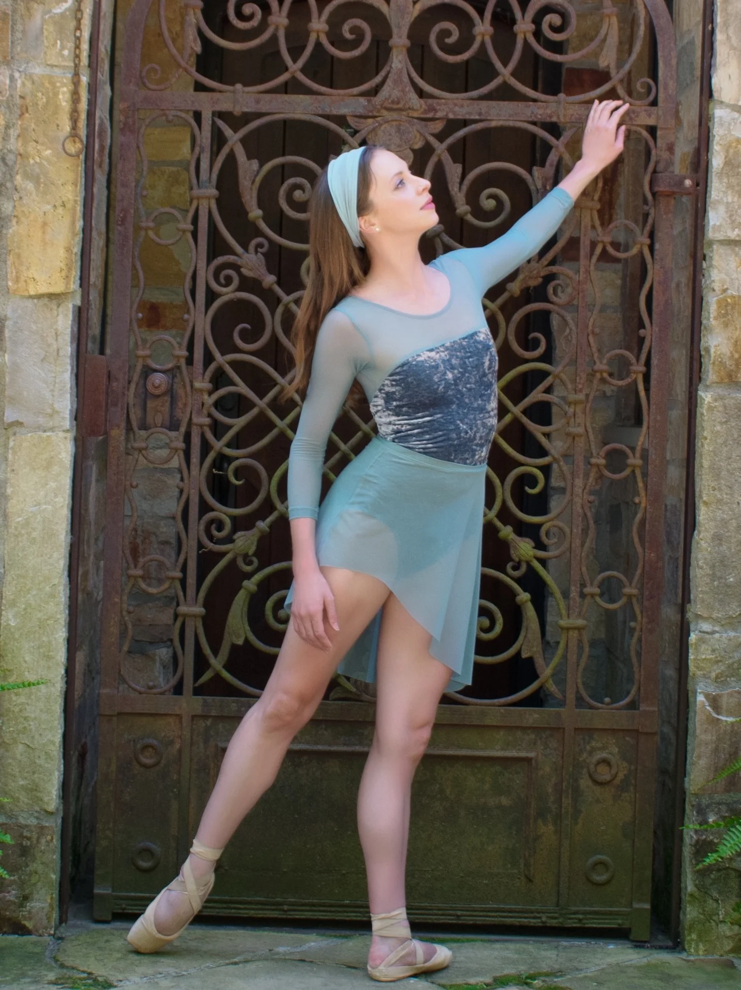 Asymmetrical Short Skirt Moonstone Mesh RTW - Image 6