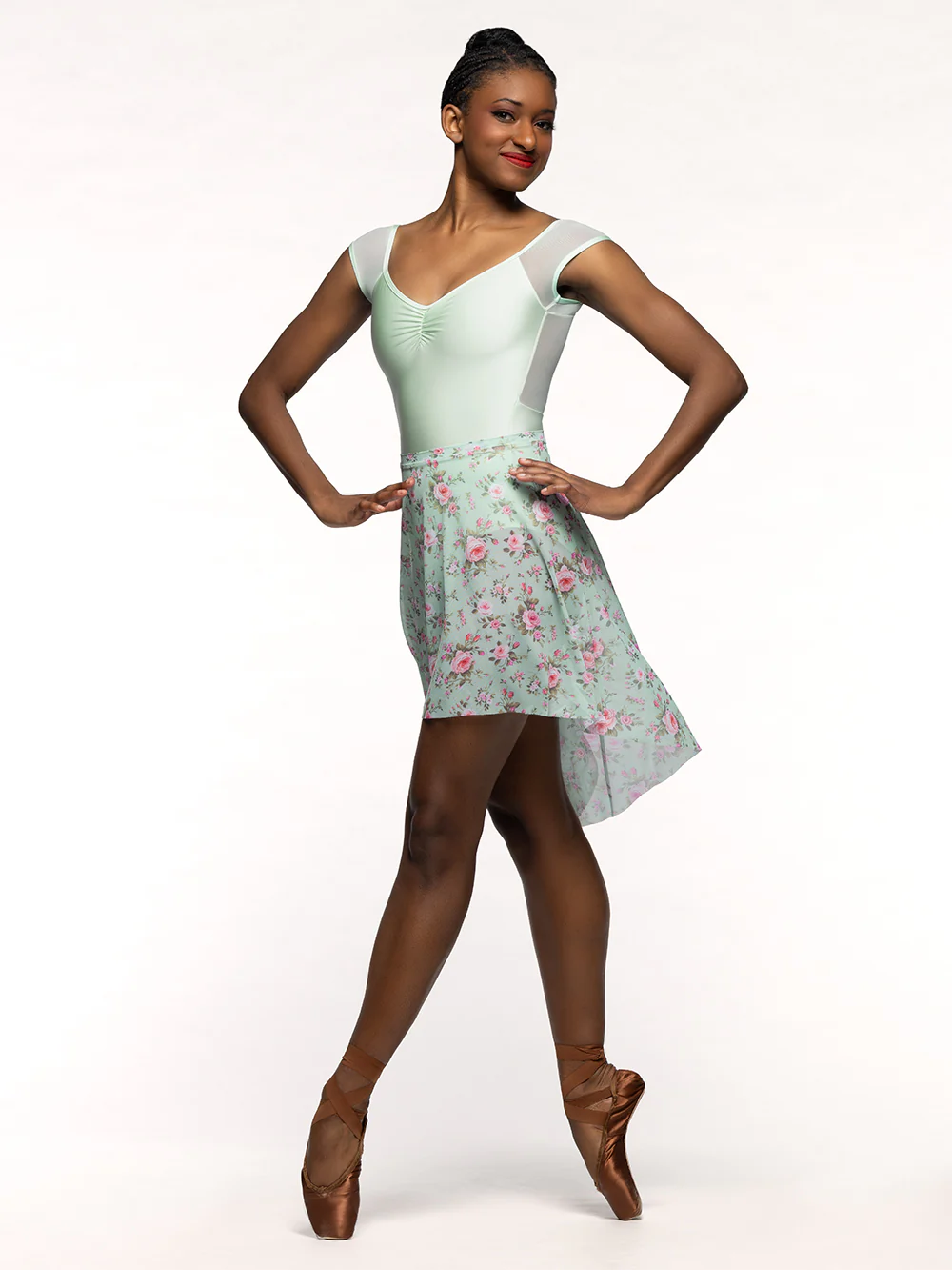 Long High-Low Skirt Old Hollywood Mesh RTW - Image 4