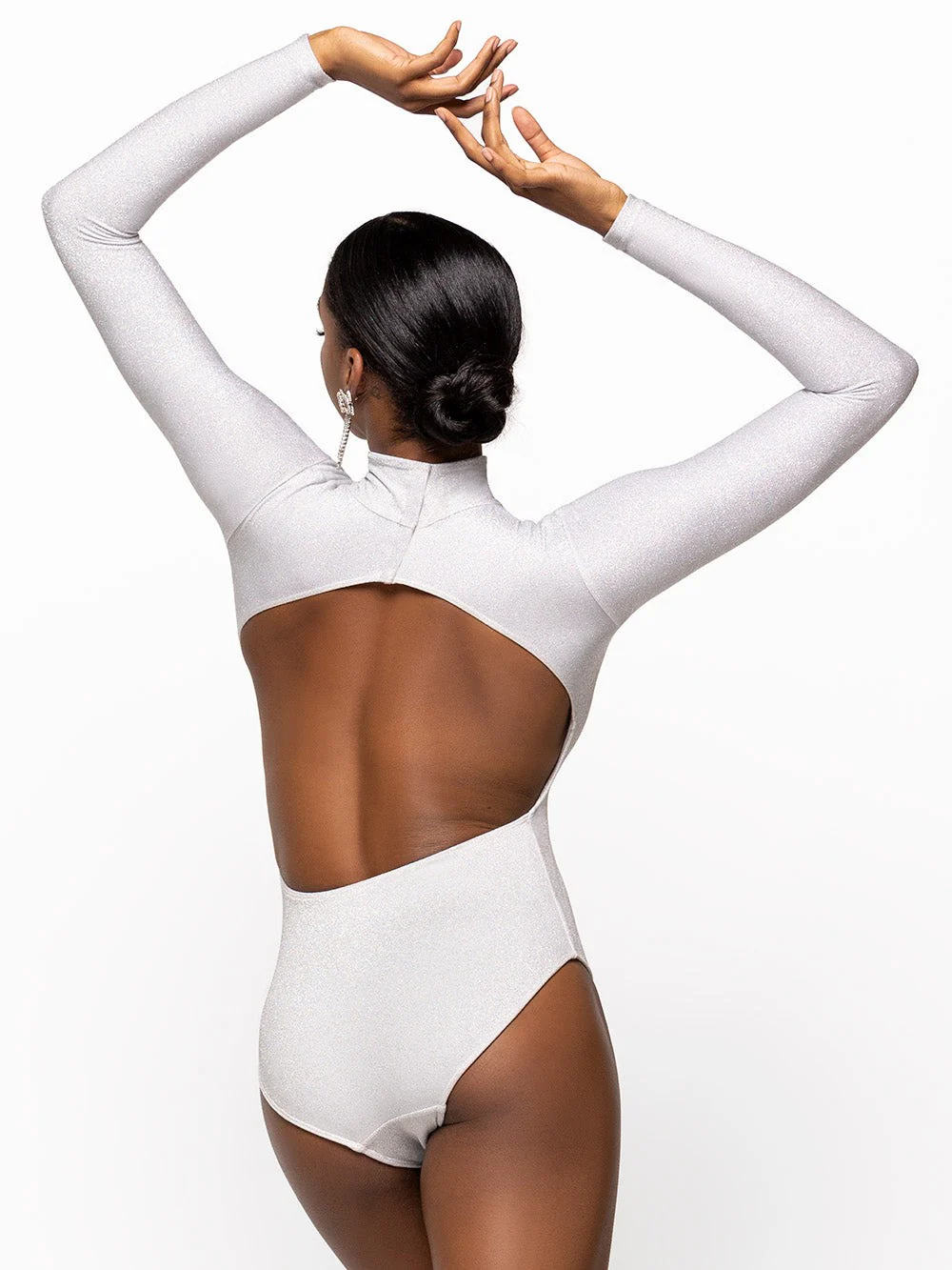 Molly Leotard White Silver Lurex RTW - Image 2